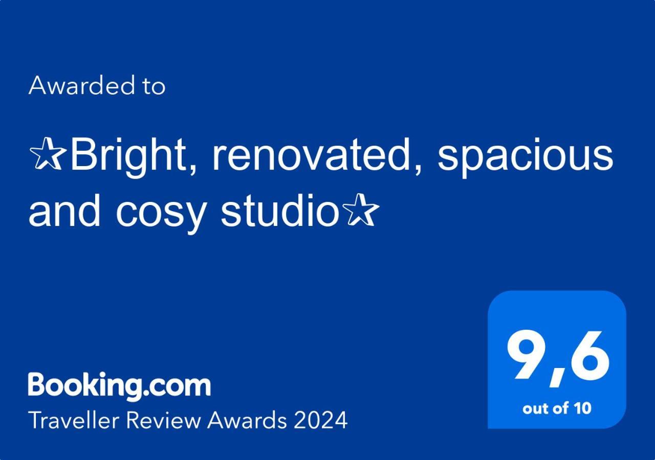 ✰Bright, Renovated, Spacious And Cosy Studio✰ Atenas Exterior foto